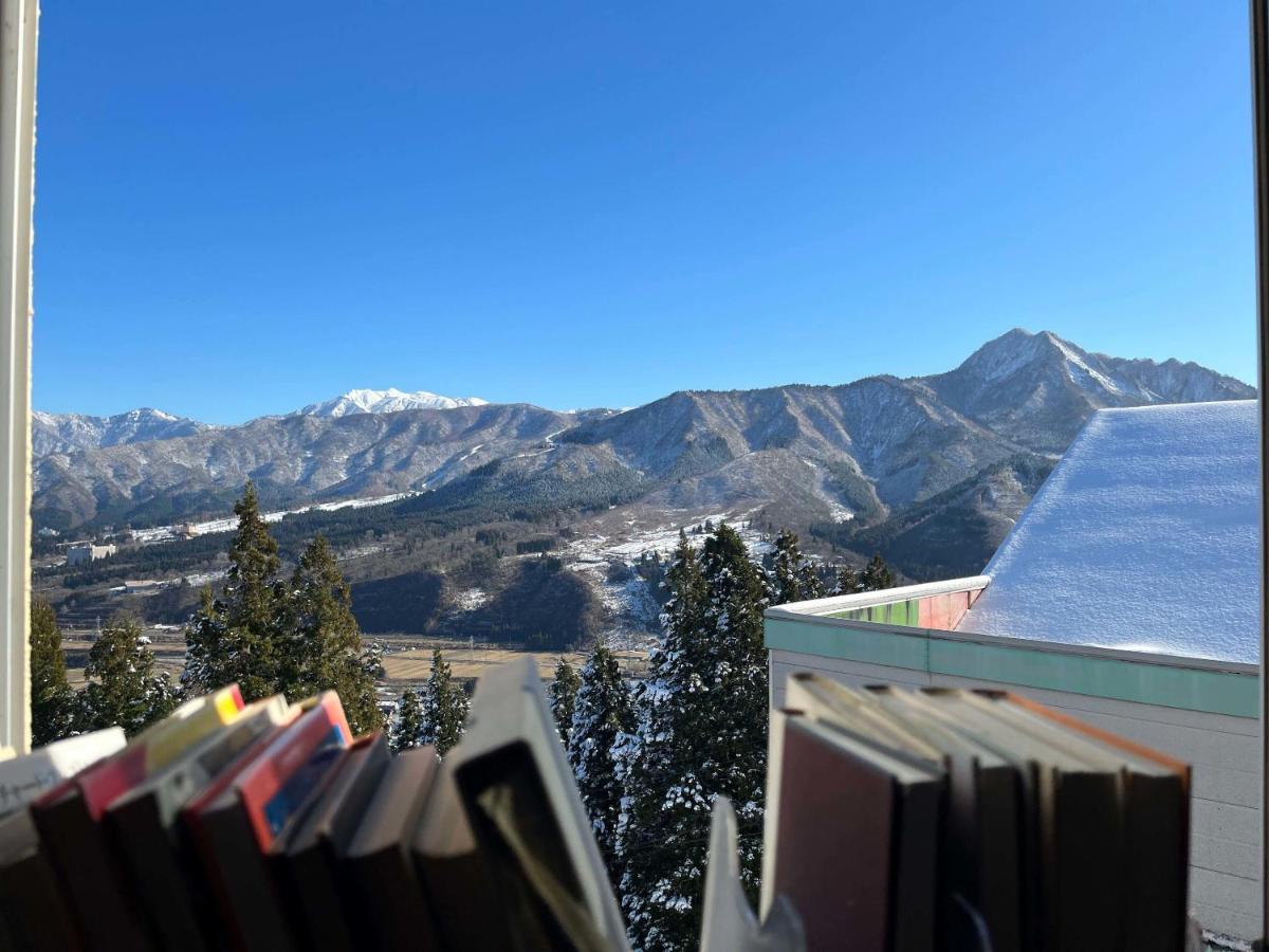 Ishiuchi Ski Center Minamiuonuma Eksteriør billede