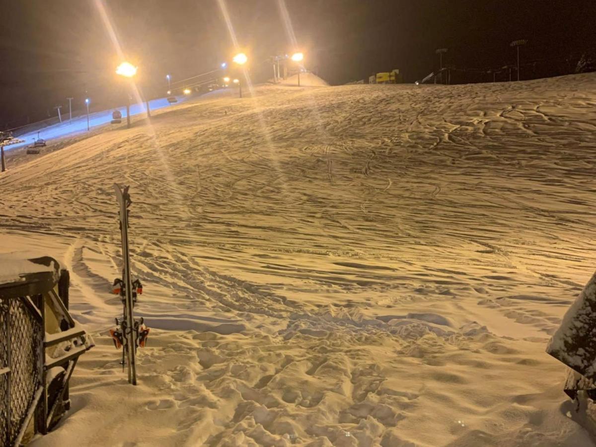 Ishiuchi Ski Center Minamiuonuma Eksteriør billede